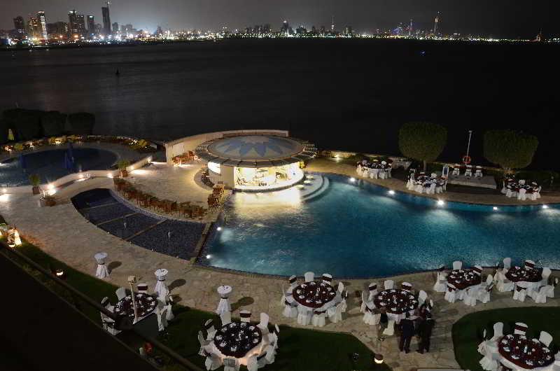Marina Hotel Kuwait Salmiya エクステリア 写真