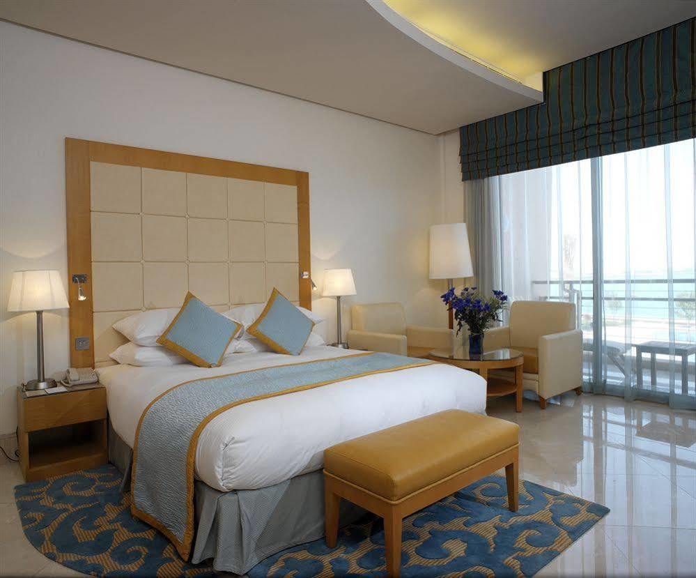 Marina Hotel Kuwait Salmiya エクステリア 写真