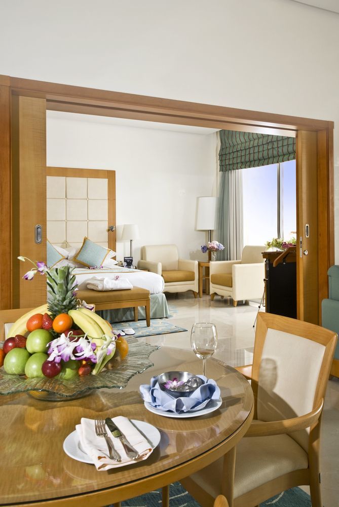 Marina Hotel Kuwait Salmiya エクステリア 写真