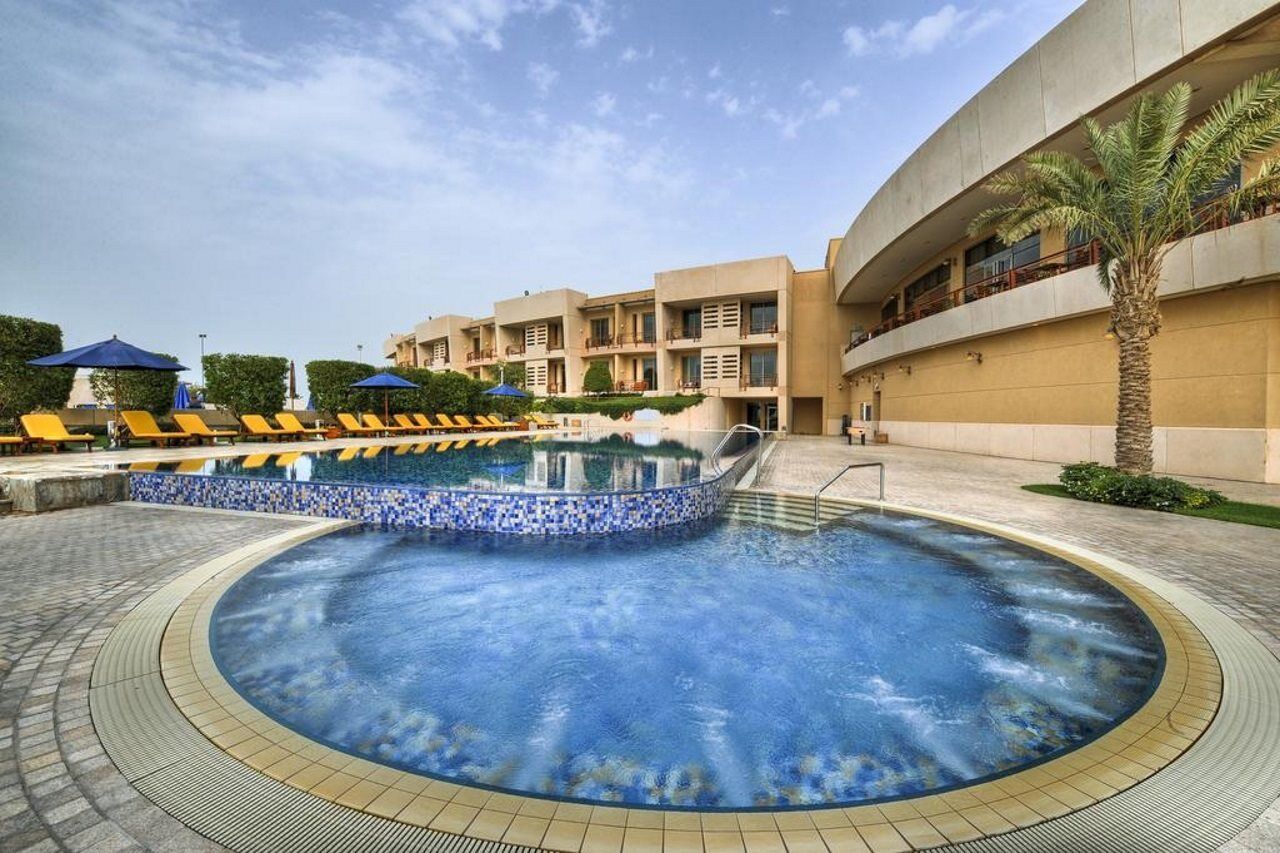 Marina Hotel Kuwait Salmiya エクステリア 写真